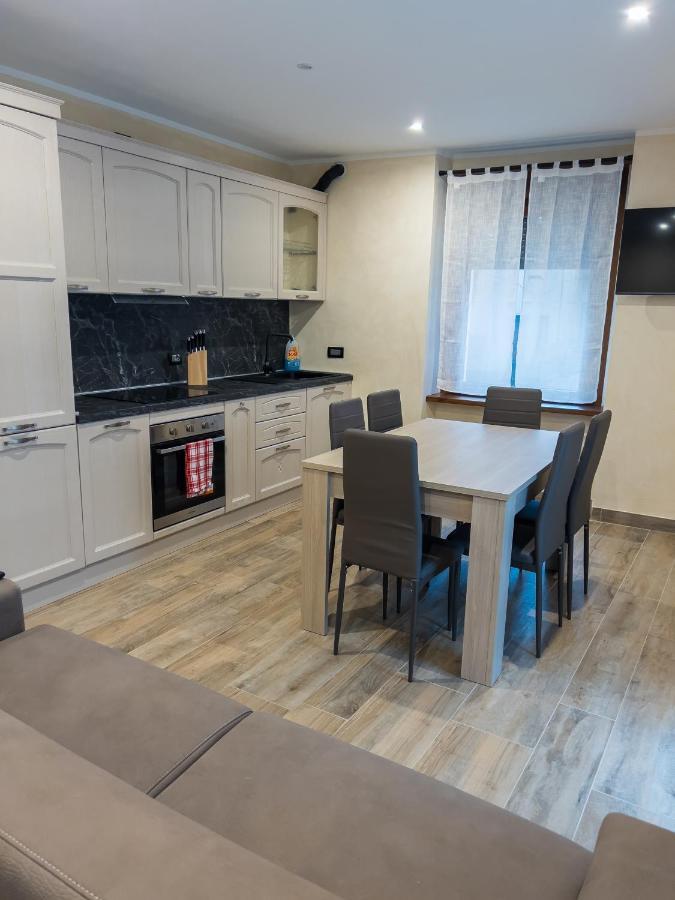 Aparthotel El Rocol Vezza dʼOglio Zewnętrze zdjęcie