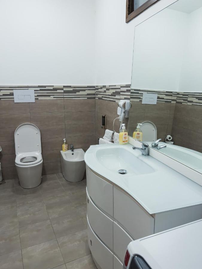 Aparthotel El Rocol Vezza dʼOglio Zewnętrze zdjęcie
