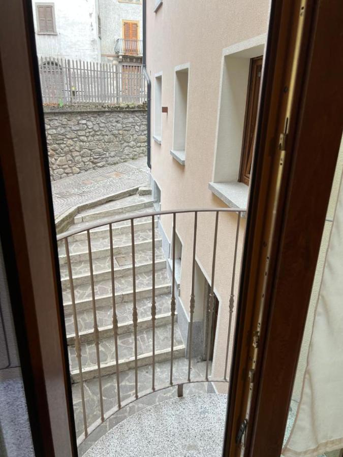 Aparthotel El Rocol Vezza dʼOglio Zewnętrze zdjęcie